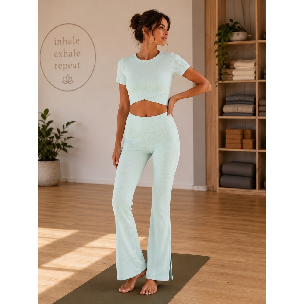 Yogalicious Girls Ribbed Yoga Set Mint Green Flare Leggings Crossover Top 10/12